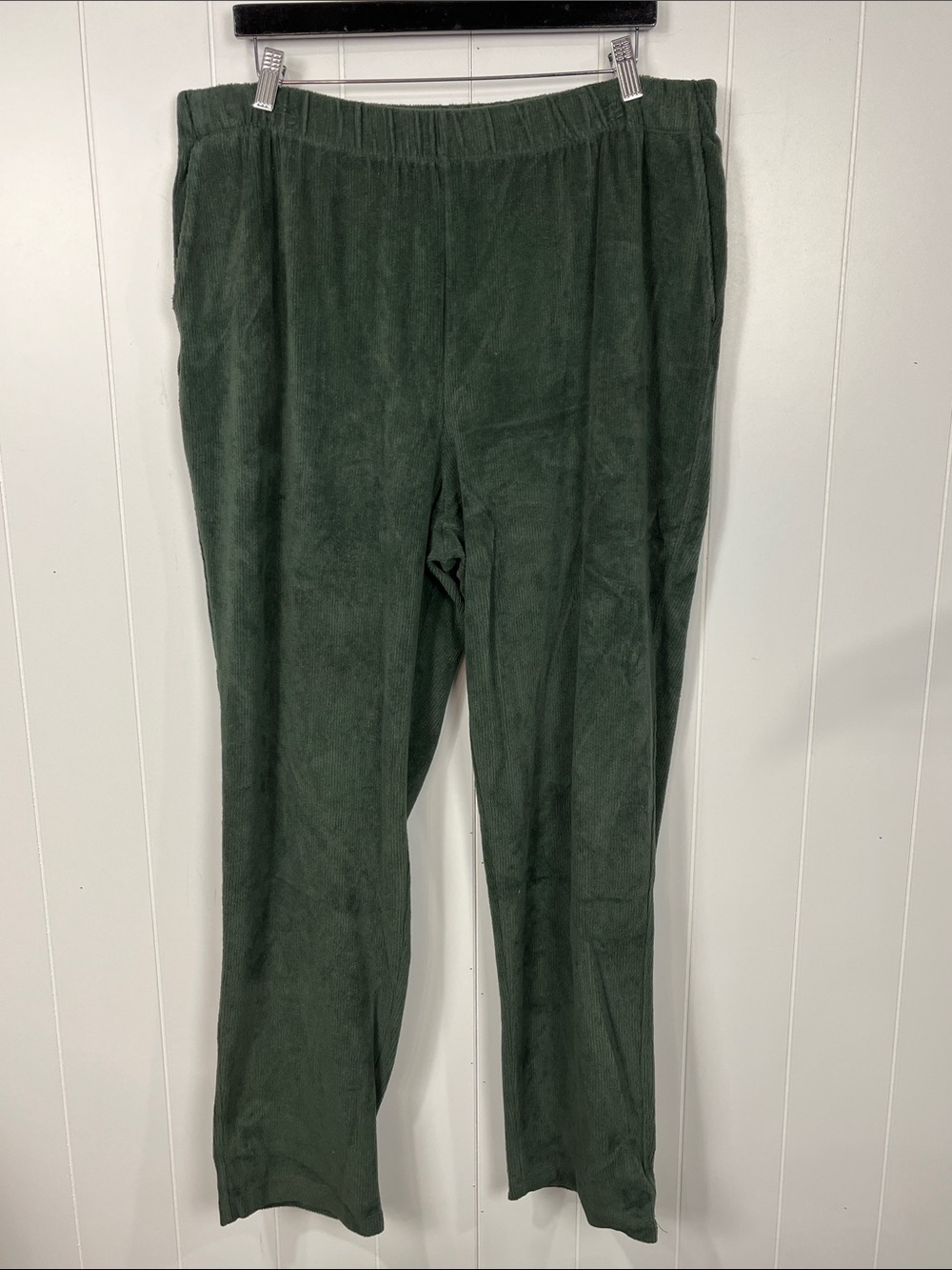 Lands’ End Sport Knit Corduroy Pant XL Spruce Green Pull Up Stretch Pockets EUC